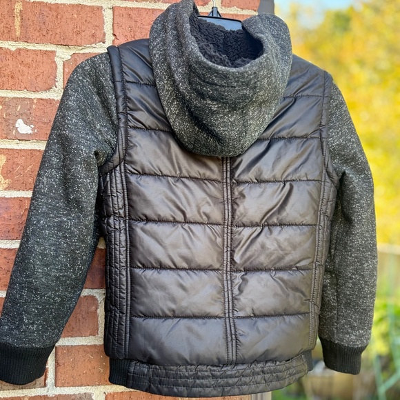 Urban Republic Boys’ Hooded Puffer Jacket – Size 7/8 - Picture 9 of 10